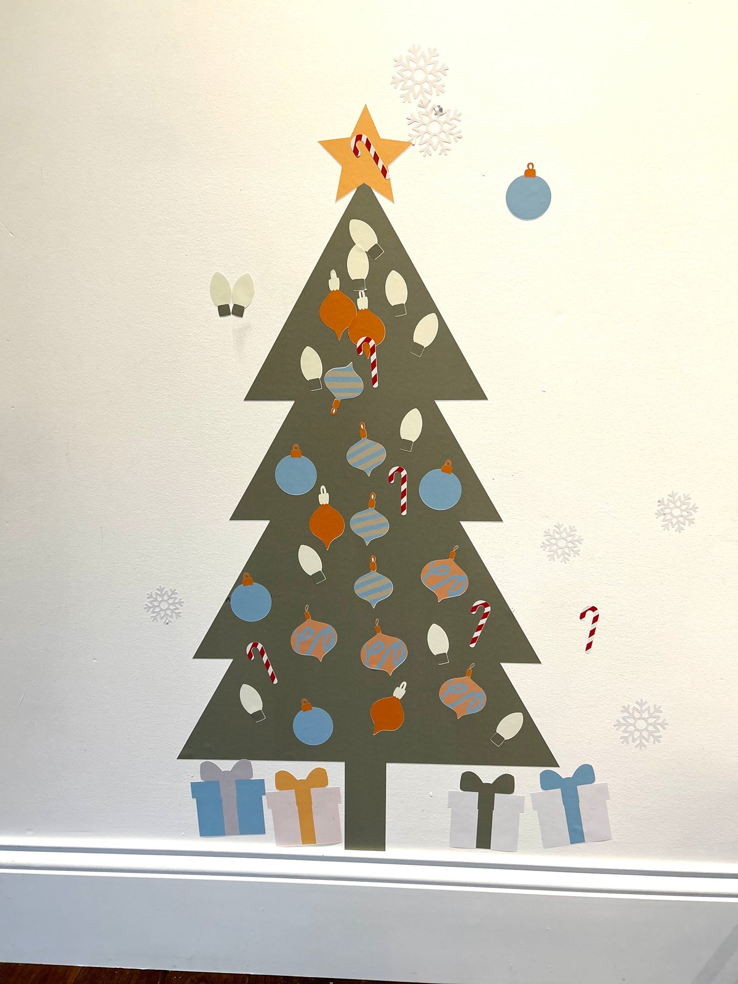 Holiday Peel and Stick Christmas Tree